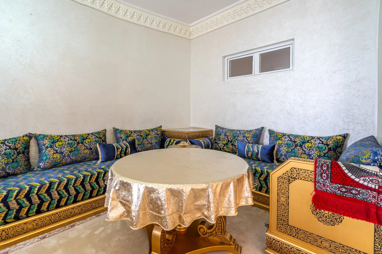Vue d’ensemble de Appartement Authentique à Marshan à Marshan, Tanger, bien confié à Oum Noor Conciergerie